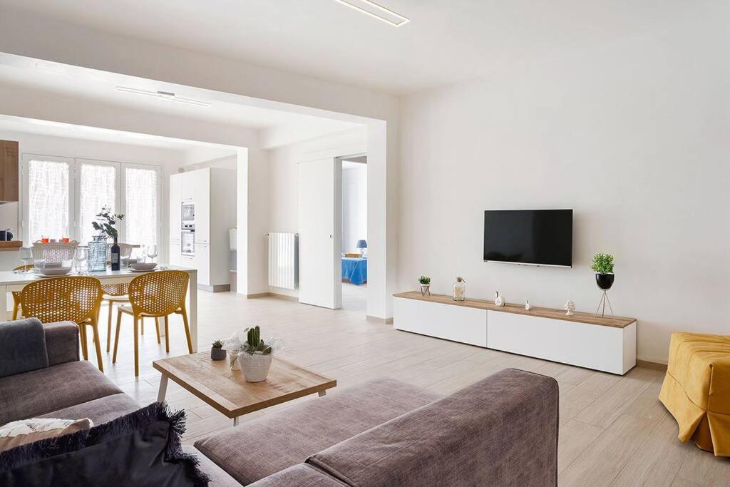 Villa Paradiso With Private Pool, Bbq Area, Huge Garden And Free Parking Modica Exteriör bild