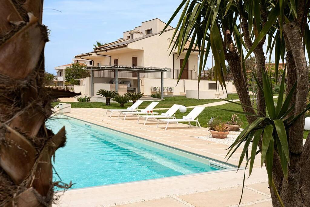 Villa Paradiso With Private Pool, Bbq Area, Huge Garden And Free Parking Modica Exteriör bild